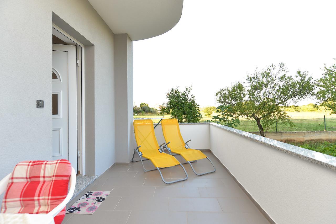 Apartments Elizabeta 1701 Fažana Exterior foto